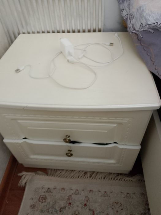 Продам спальный гарнитур