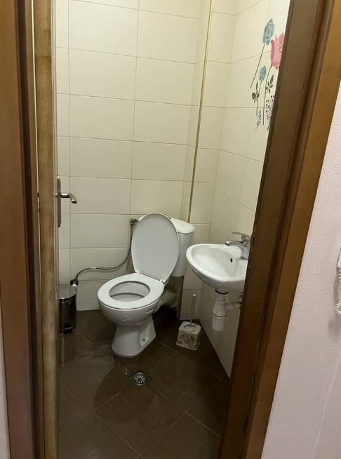 Дава се под наем Двустаен апартамент в Пловдив, Кършияка - 65 кв.м за 450 € - Снимка #6