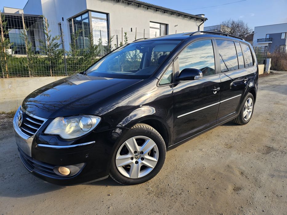 VW Touran 2009 2.0 TDI DSG 7 locuri