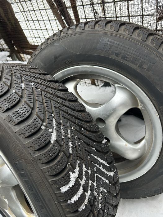 Vand 4 roti pe 15” de iarna  5x112 VW GOLF 5 ,6 . 195/65/15