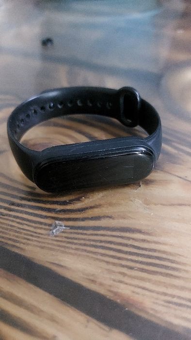 Продам фитнес браслет