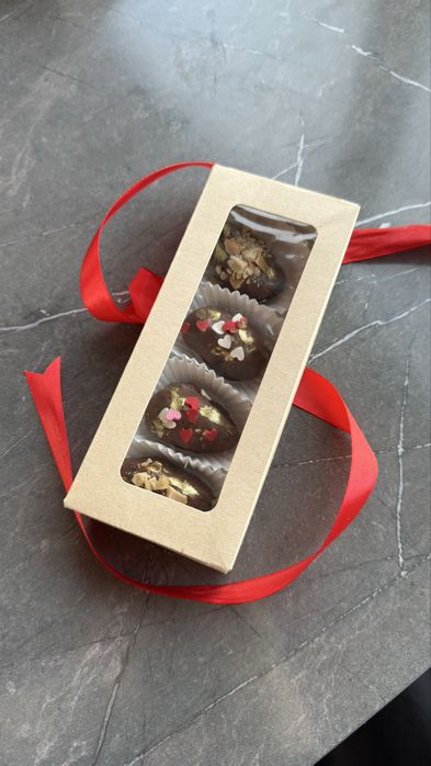 Финики в шоколаде