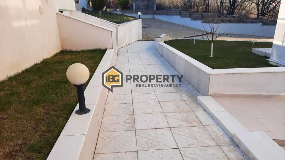 Дава се под наем Двустаен апартамент в Бяла - 53 кв.м за 64835.28 € - Снимка #9