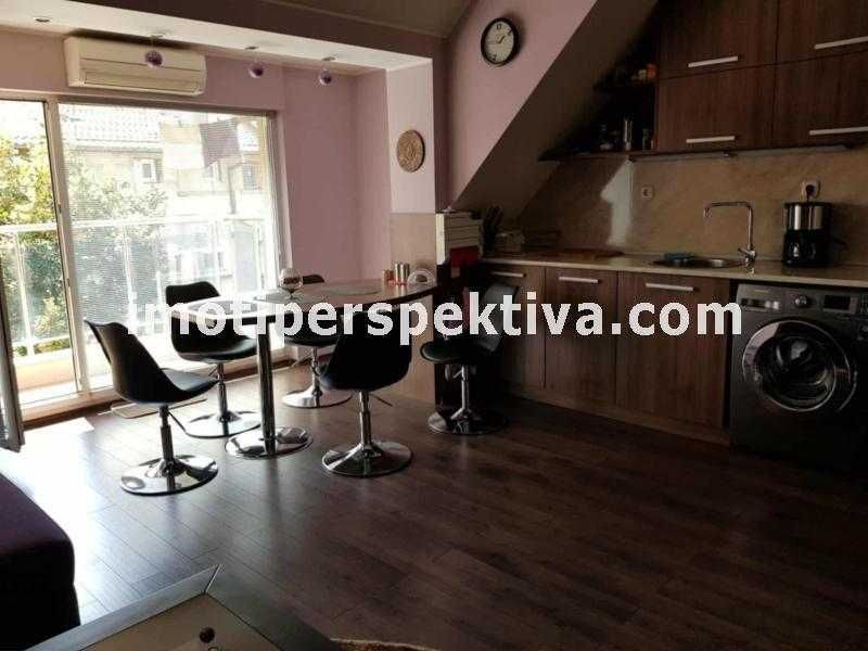 Продава се Двустаен апартамент в Пловдив, Кючук Париж - 65 кв.м за 1877 €/кв.м - Снимка #9