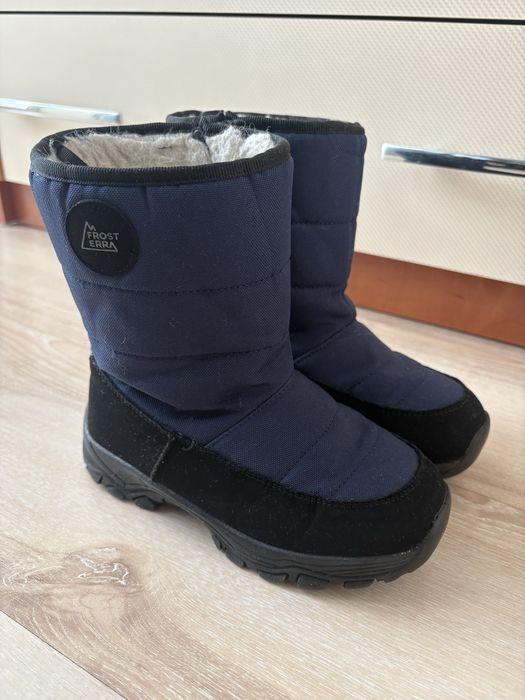 Ботинки зимние разные