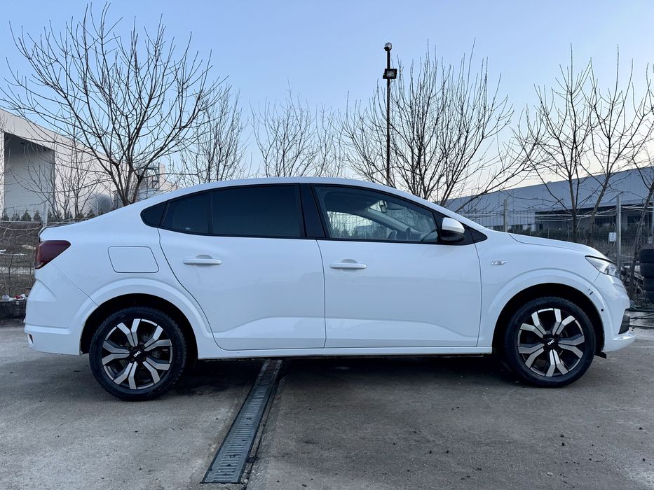 Dacia Logan GPL 2024 full 1.0tce 90cp avariat