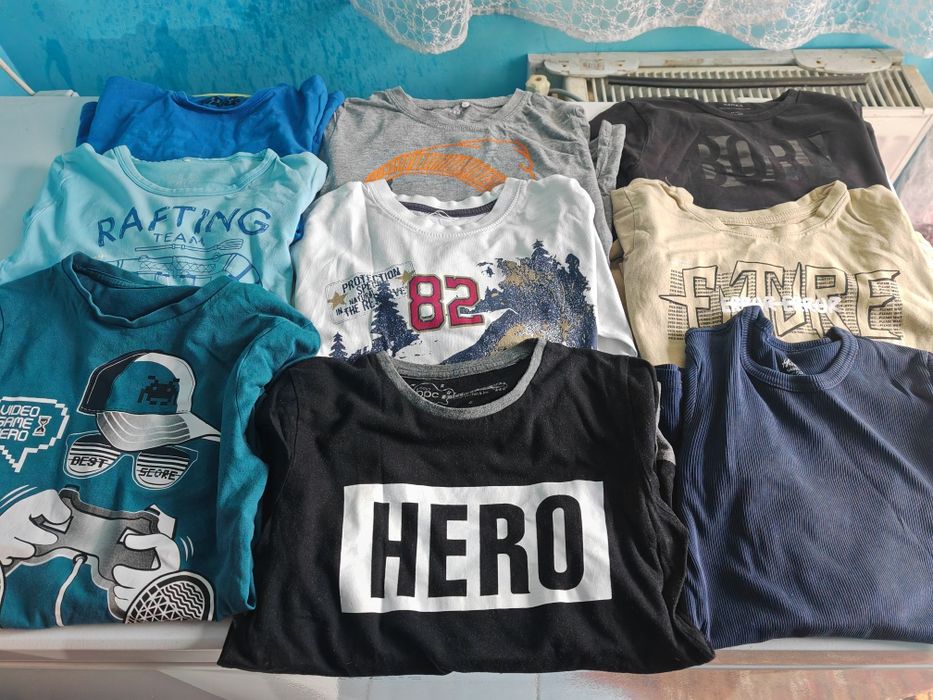 Lot hăinuțe băiețel 8-9chiar și 10 ani