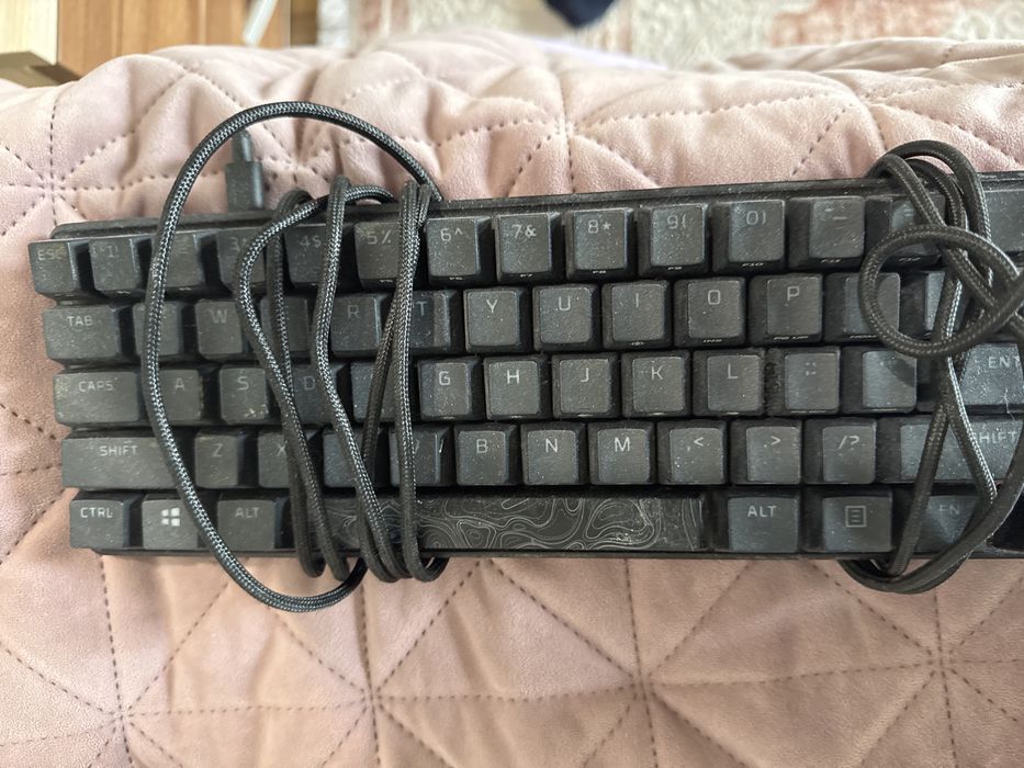 Unitate,tastatura,monitor nou,casti