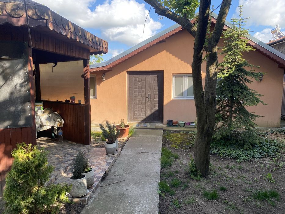 Casa de vanzare petrechioaia