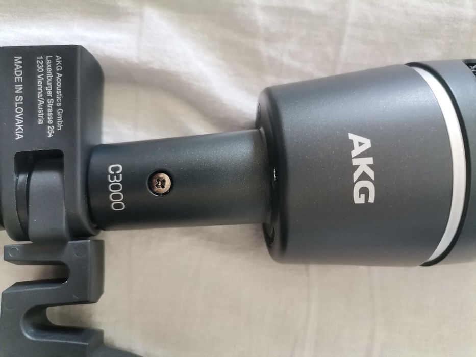 Microfon profesional de studiou AKG C3000 nou