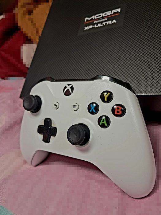 Xbox One S si Xbox 360E