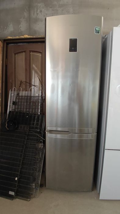 Холодильник lg с