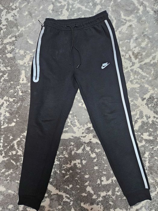 Nike tech reflectorizant