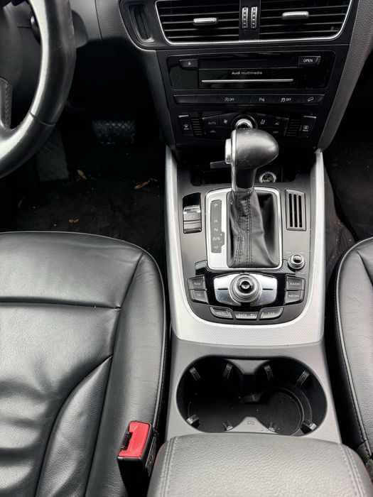 Кожен салон за Audi Q5 8R face