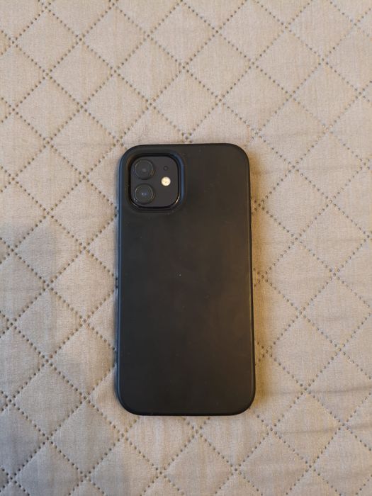 iPhone 12 64GB – Black