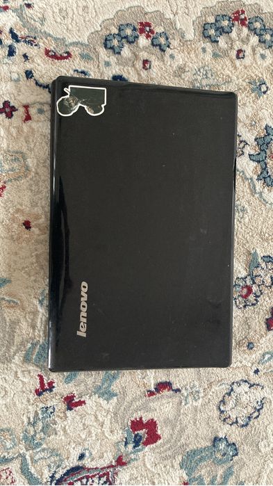 Продам ноутбук срочно