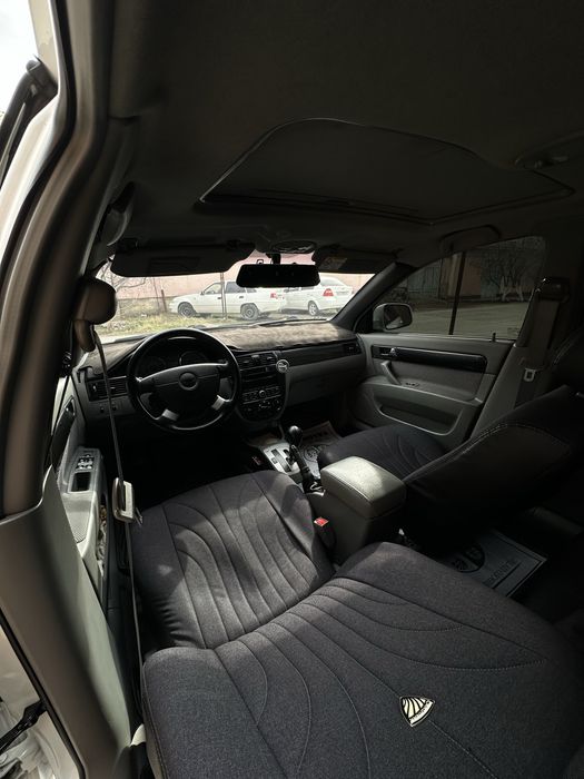 Jentra 3 pozitsa sotiladi