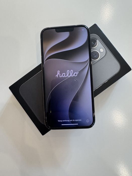 Продам Iphone 13 Pro