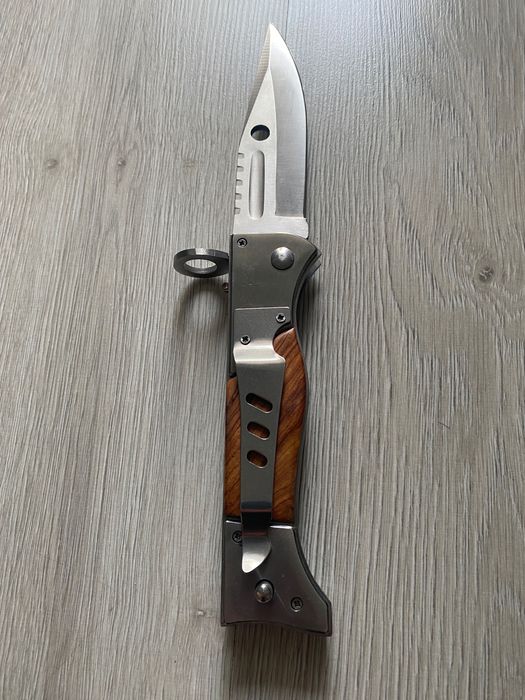 Briceag rusesc de colecție .Ca nou!