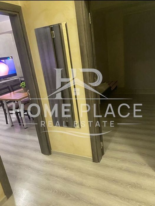 ПАРКОМЯСТО ! Тристаен апартамент под наем - Бриз