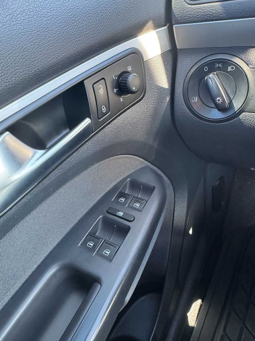 Volkswagen Touran 7 locuri 1.2 TSI BlueMotion fabr 2014