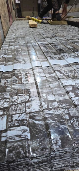 Профлист под камень, дерево