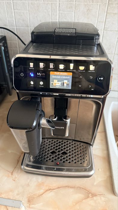 Espressor Philips LatteGo 5400 perfecta stare de functionare