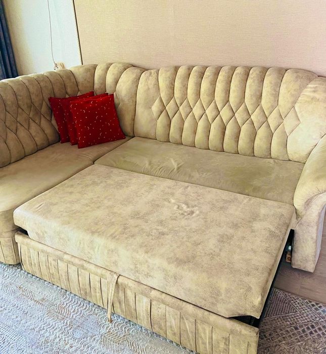 Продам диван в хорошем состоянии