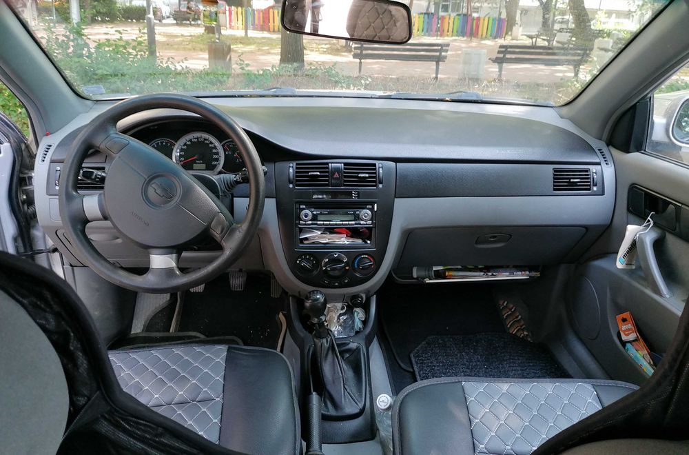 Шевролет Лачети 82500км.