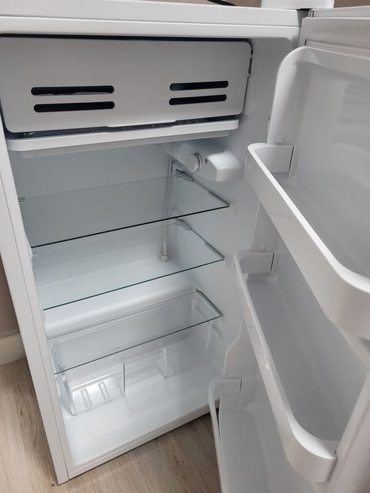 Холодильник Бирюса