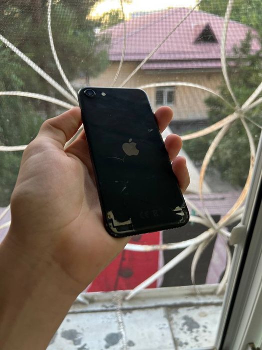 iPhone se 2020.
