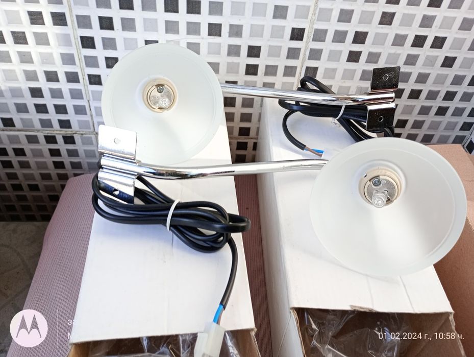 Лампи два броя с трансформатор, нови.