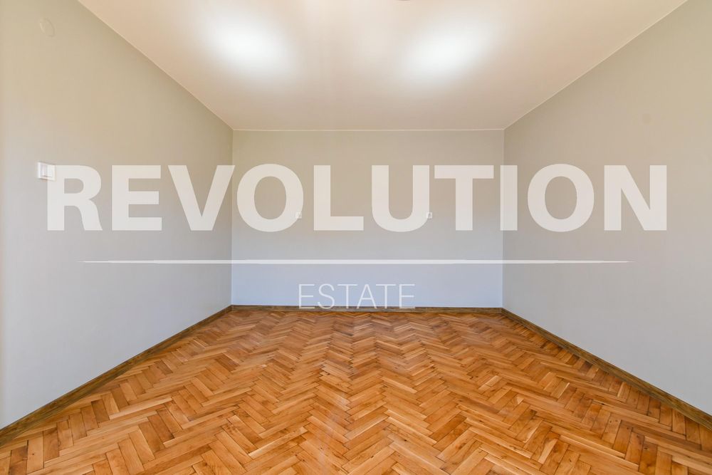 Дава се под наем Къща в София, Овча купел - 130 кв.м за 1500 € - Снимка #8