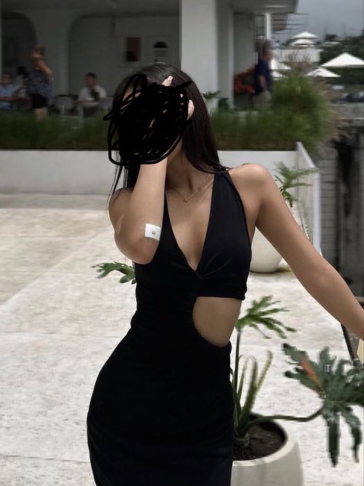 Черное платье в пол