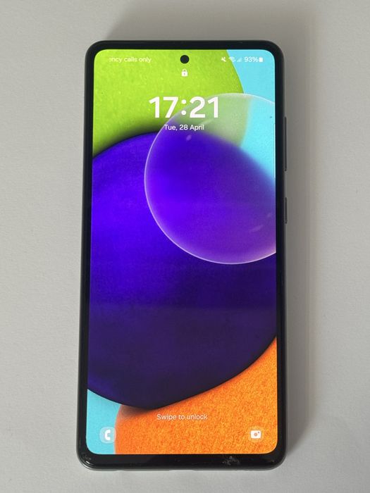 Samsung Galaxy A52   128GB    6gb RAM