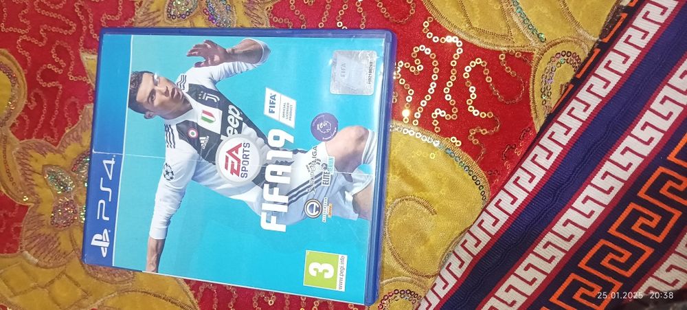 Диск для пс4 срочно сотилади холати зур манзил Сагдияна нархи хархил