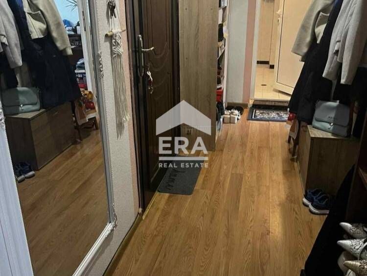 Продава се Двустаен апартамент в Хасково, Тракийски - 59 кв.м за 1124 €/кв.м - Снимка #4