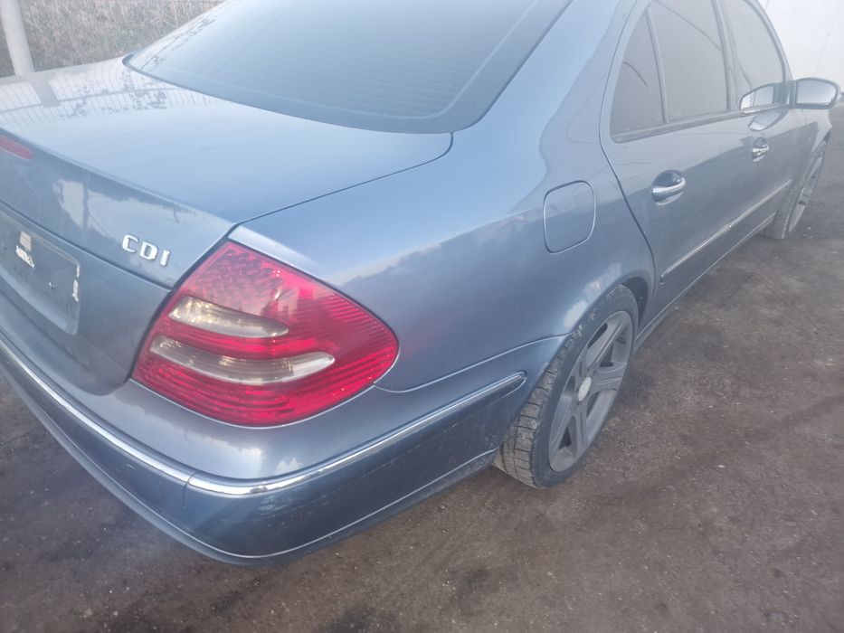 Piese/Dezmembrez Mercedes E200i E270cdi,E320cdi manuala automata