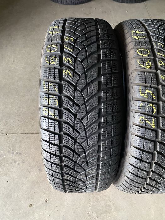 Anvelope iarna 235/60/17 Goodyear Ultra Grip Performance 235 60 17 R17