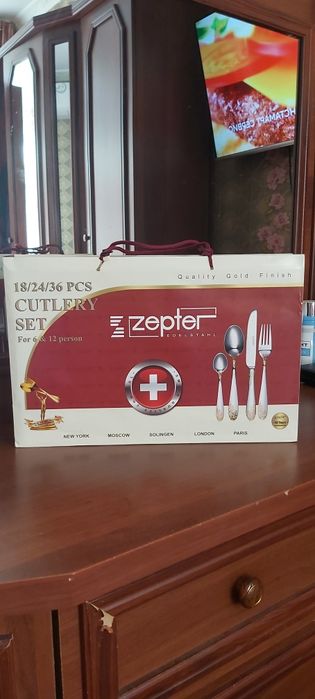 Продам набор столовых приборов