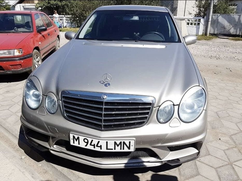 Mercedes W211 Wald Black Bison передний бампер