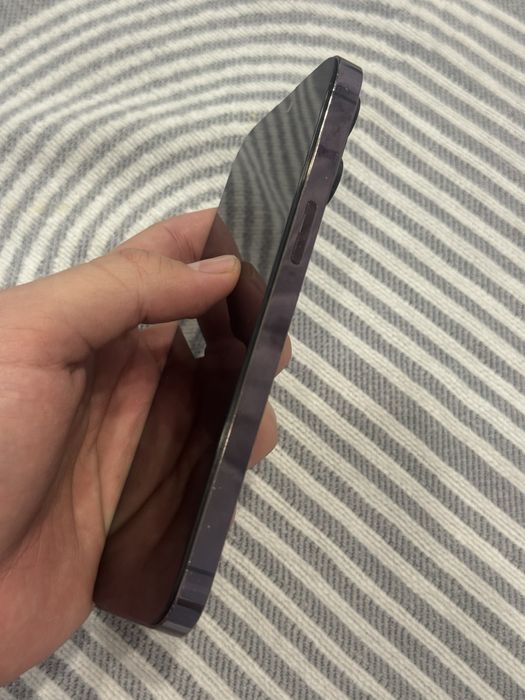 Срочно продам айфон 14 про макс