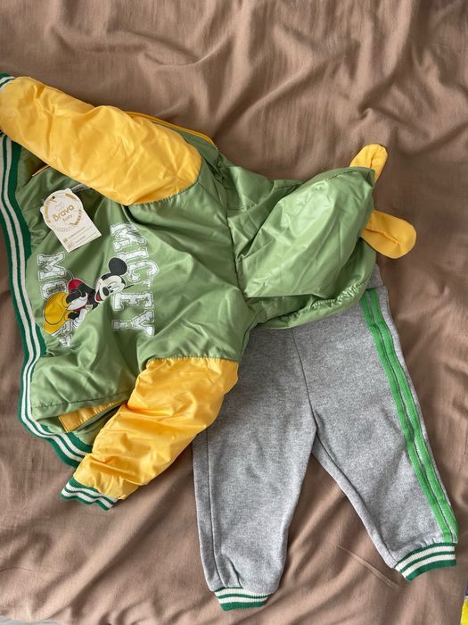 Продам новый костюм-тройка для мальчика!