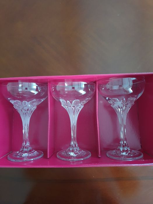 Фужеры хрустальные