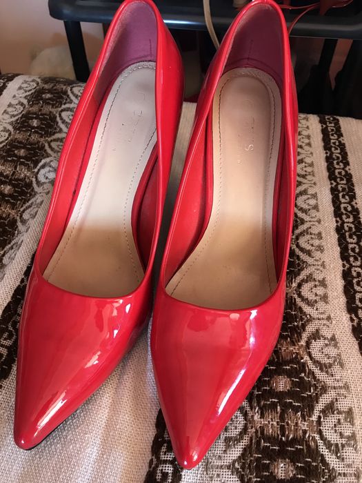 Pantofi rosii piele intoarsa/lacuiti