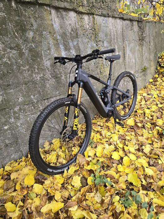 Cube stereo hybrid,fox kashima, bosch performance line cx