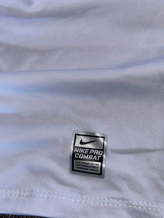 Tricou compresed nike