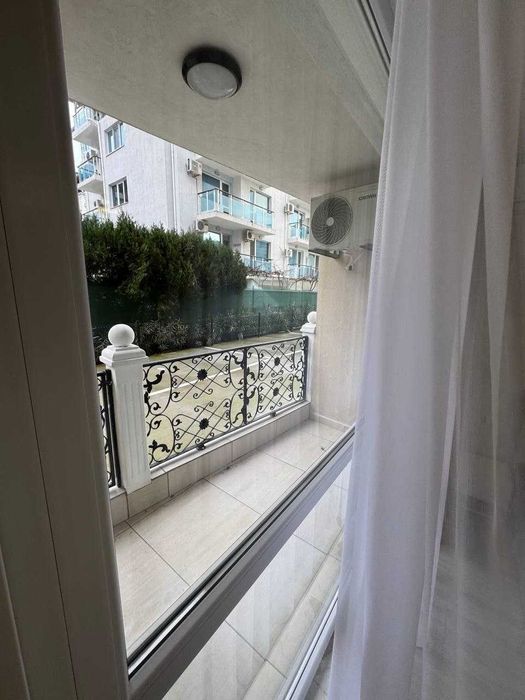 Готово студио до морето