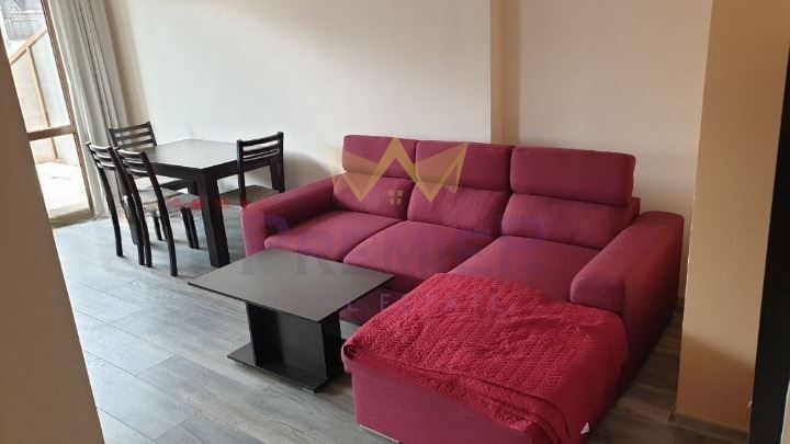 Дава се под наем Тристаен апартамент в Варна, Окръжна болница - 90 кв.м за 714 € - Снимка #4