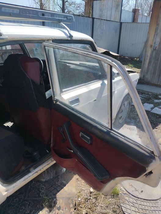 Продам машину лада 2107